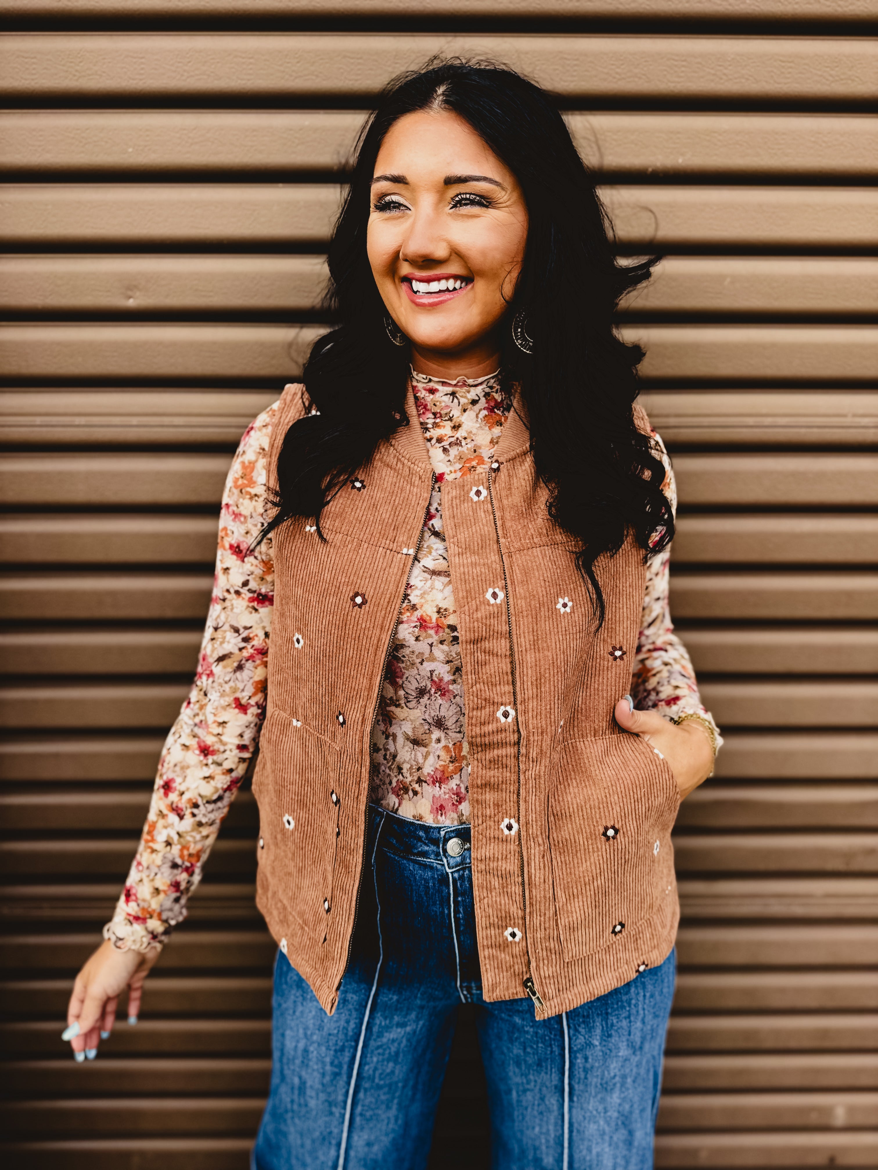 Floral Embroidered Corduroy Vest - Caramel