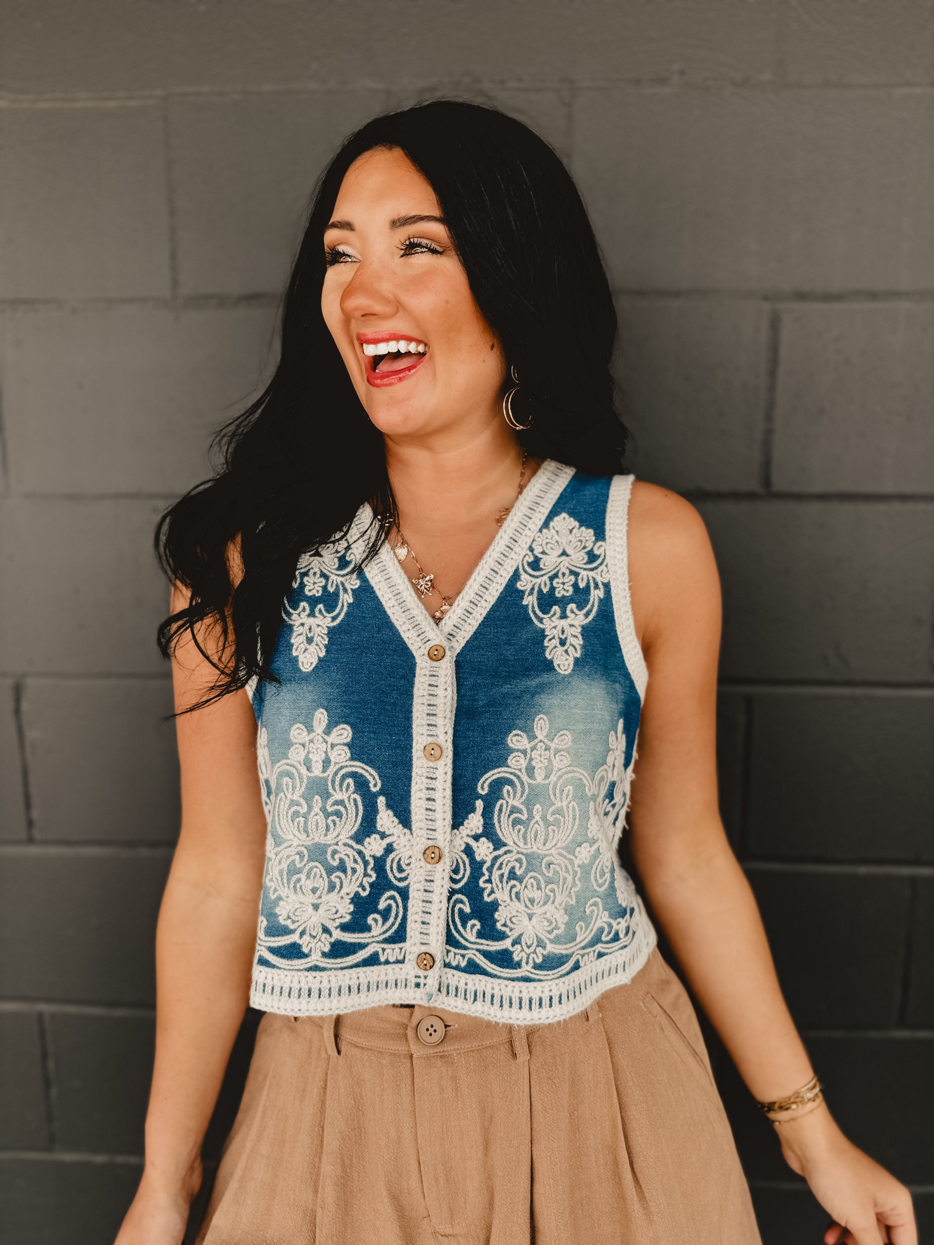 Denim Washed Embroidered Vest - Medium Wash