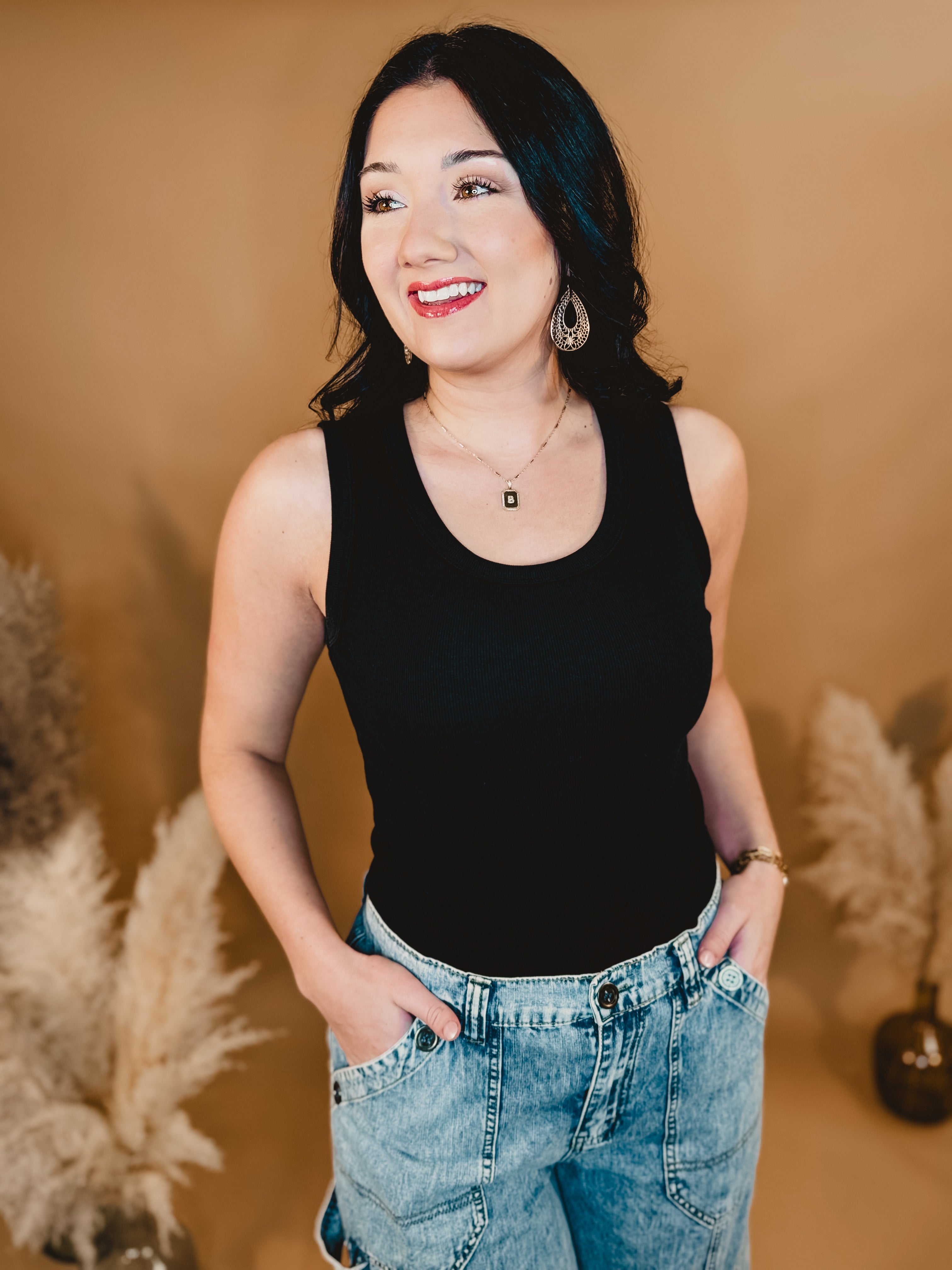 Basic Ribbed Knit Tank - Black