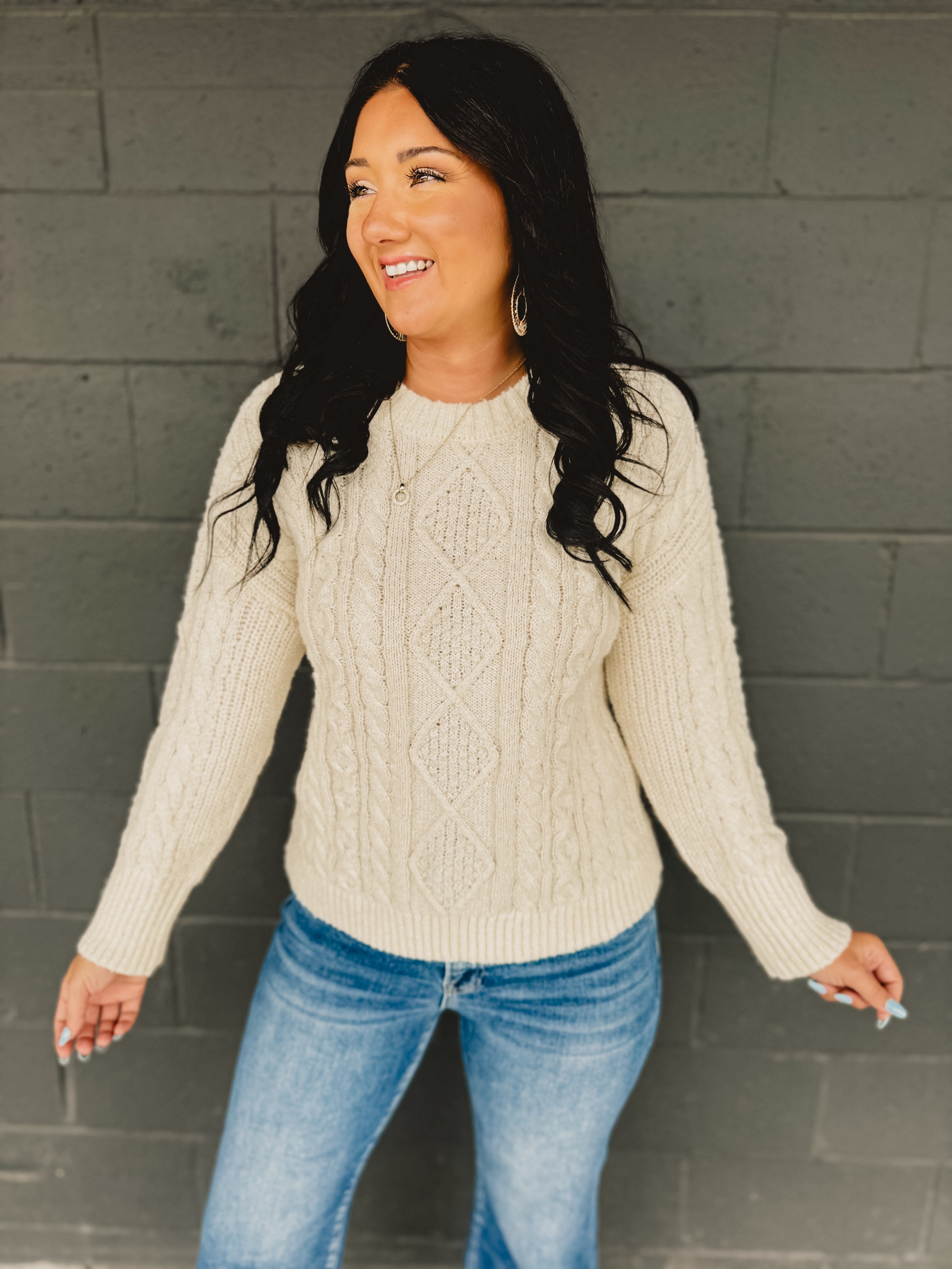 Cable Knit Crewneck Long Sleeve Sweater - Cream