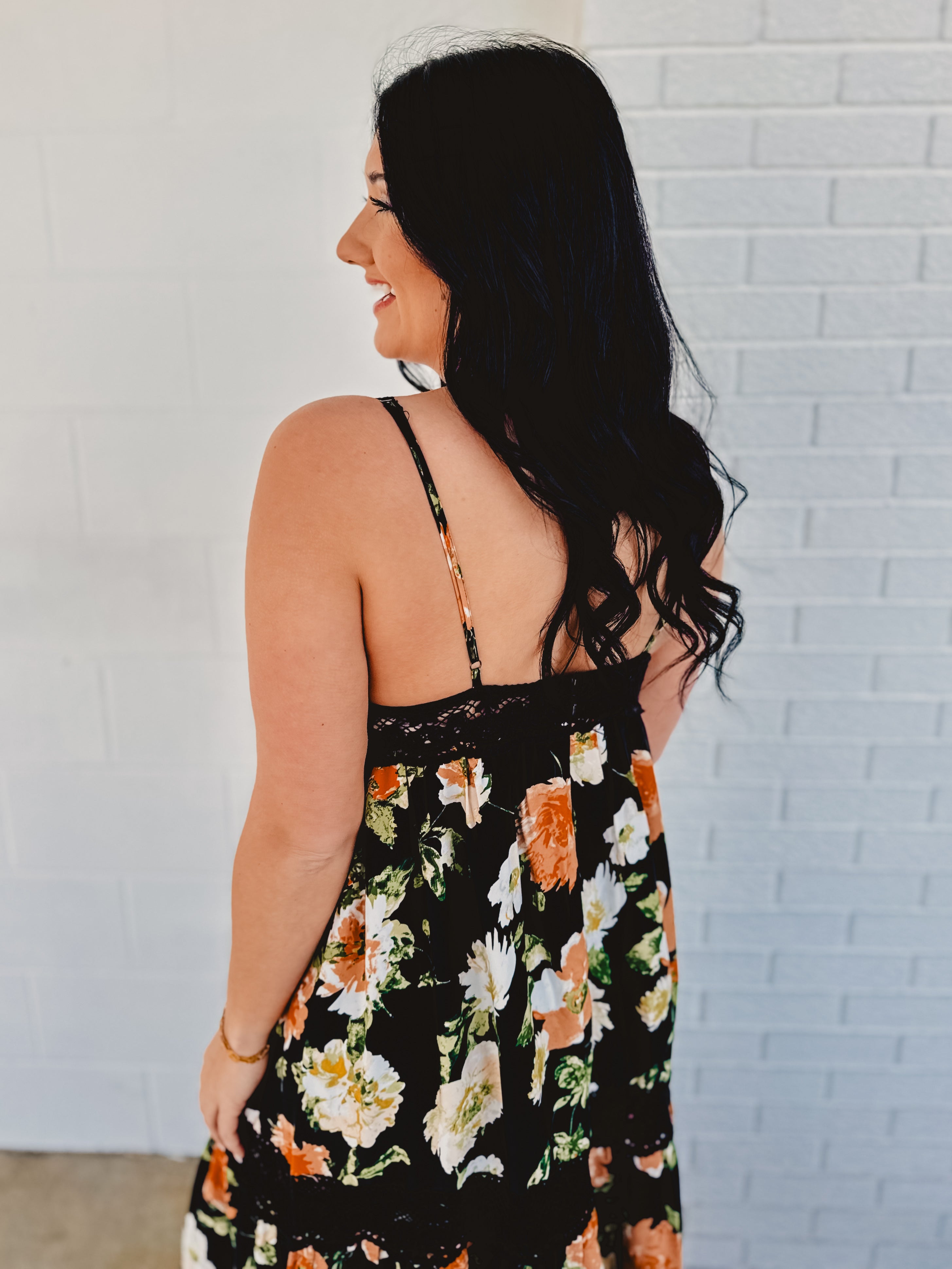 Floral Print Tiered Lace Contrast Maxi Dress - Black