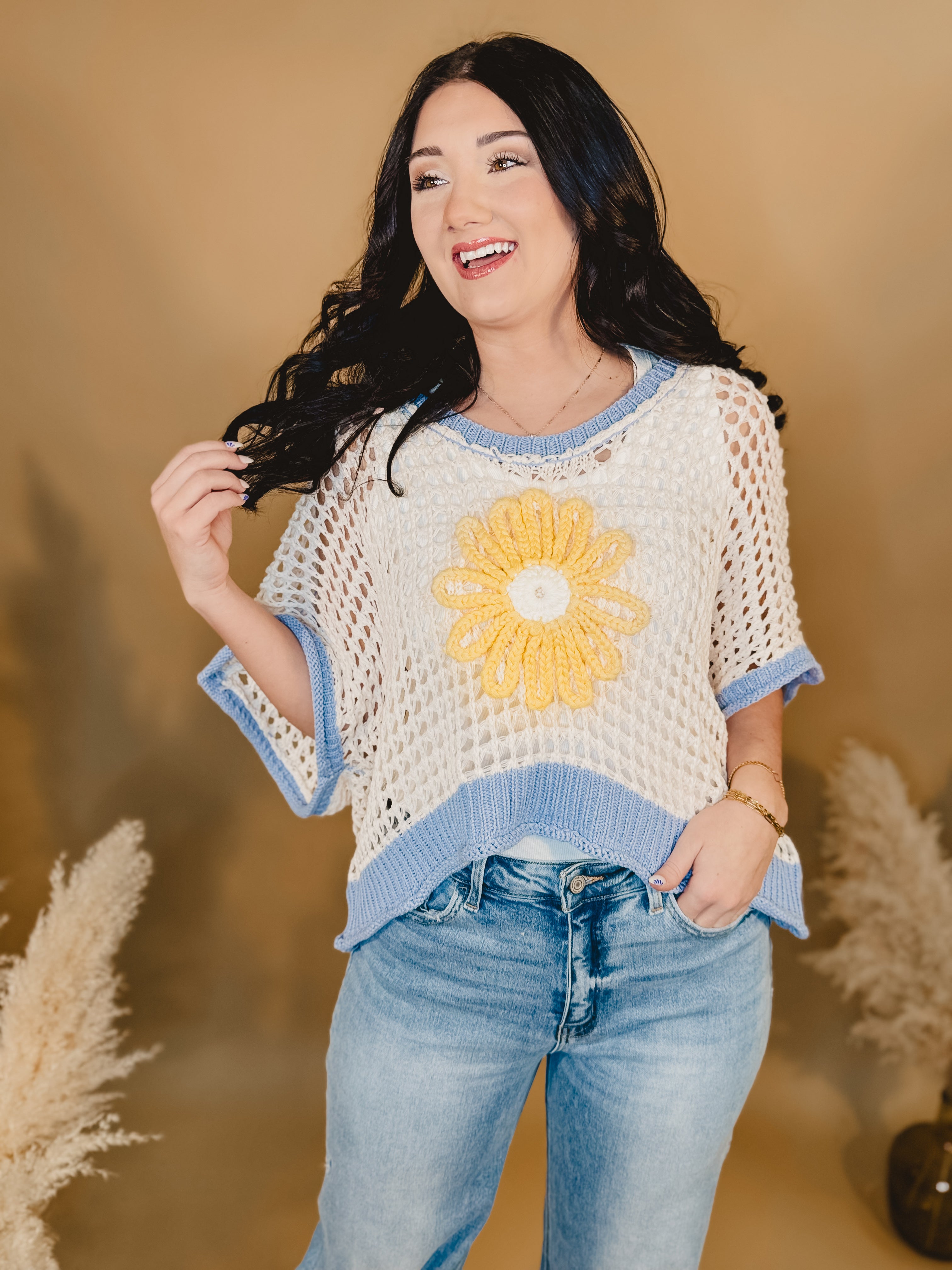 Daisy Crochet Knit Sweater - Ivory / Blue