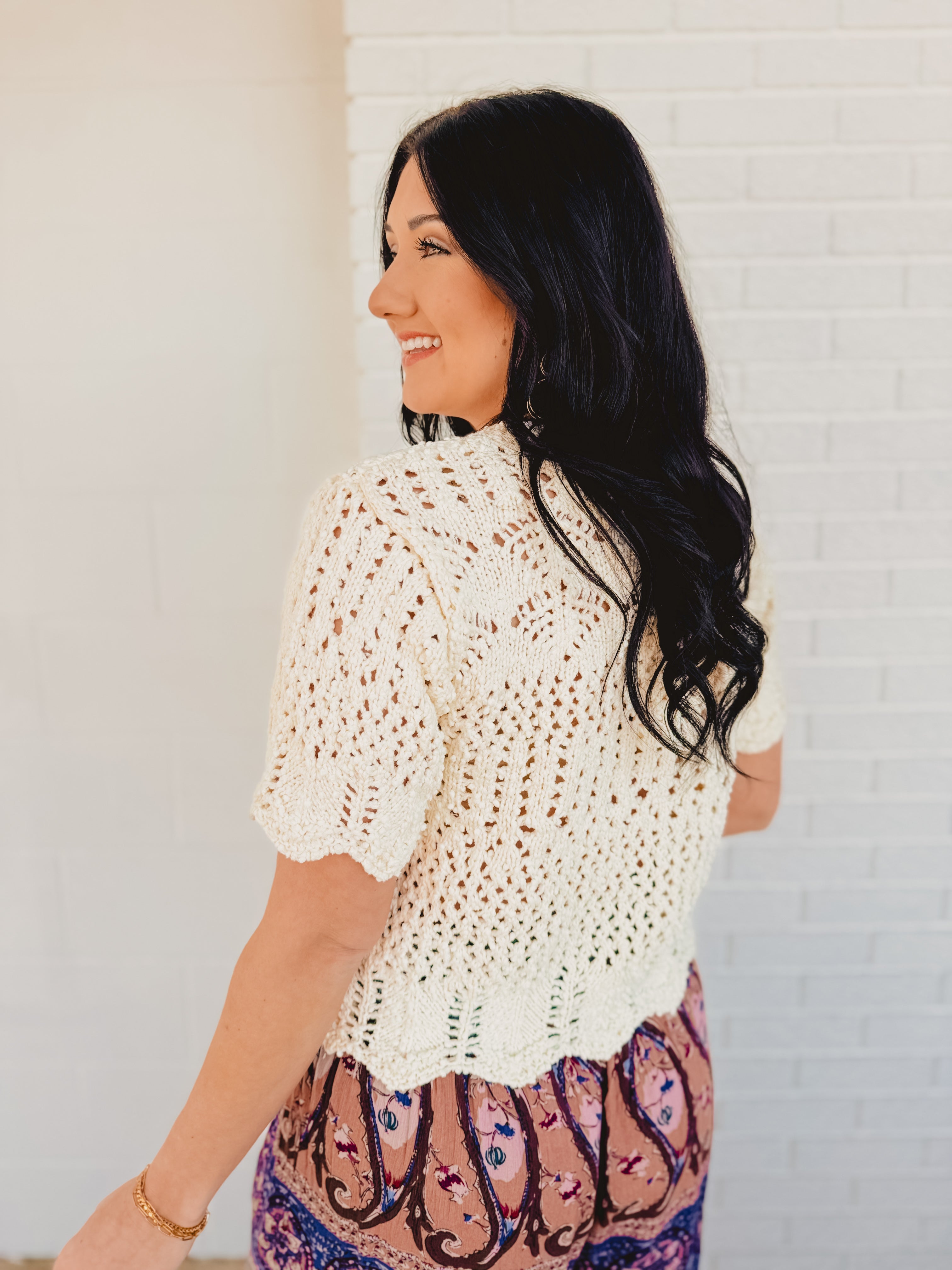 Sheer Knit Sweater Scalloped Hem Bottom - Cream