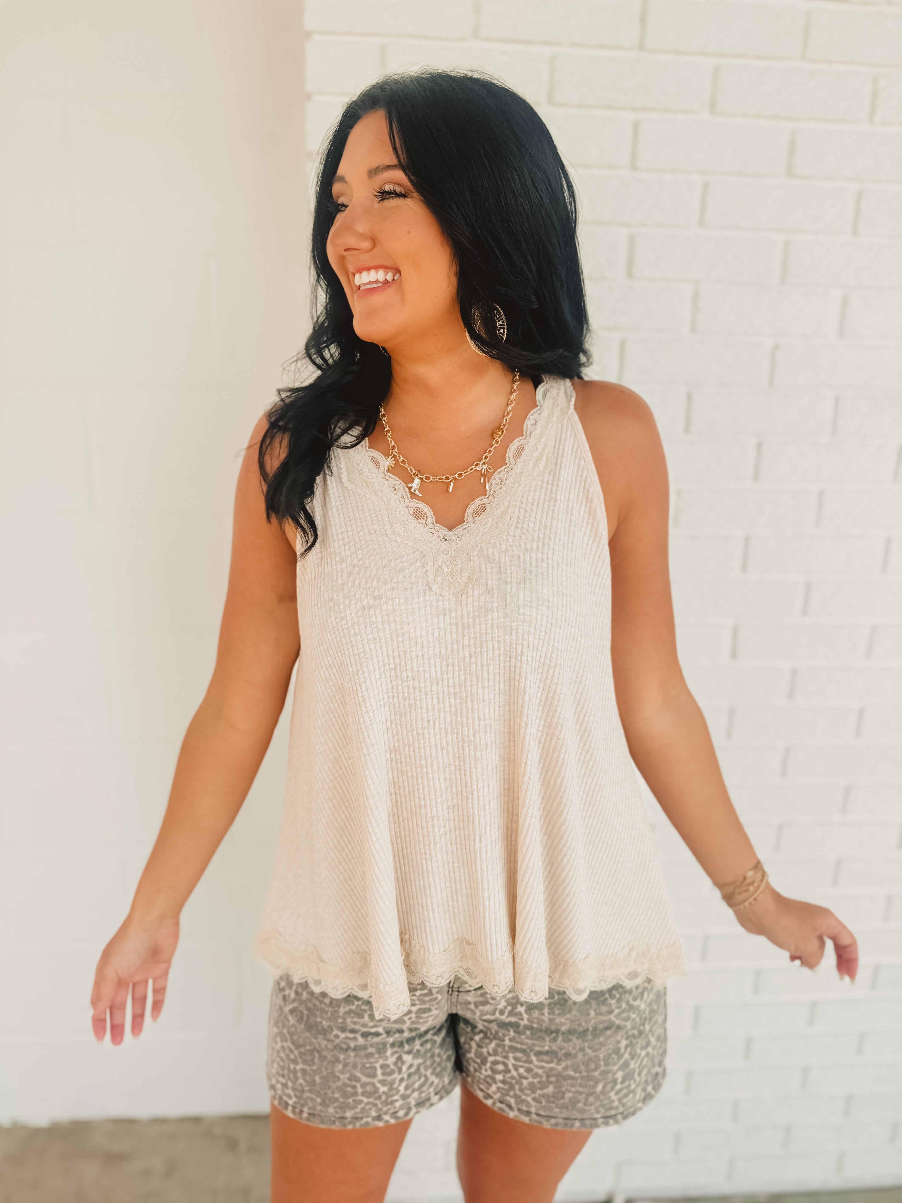 POL Lace Trim Scoop Neck Tank Top – Oatmilk